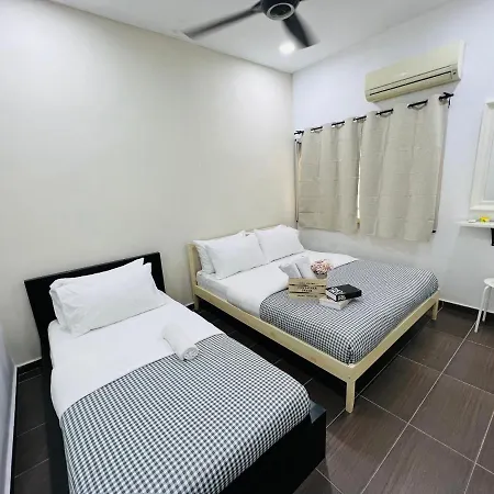 3 Bedroom Landed Beside Jonker Taman Kota Laksamana 150A By Myplace Malacca Exterior photo